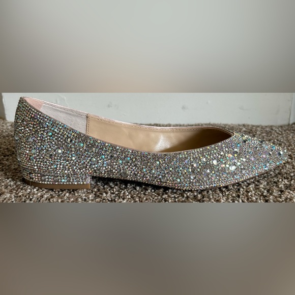 Betsey Johnson Jude Flats Nude Size 6-6.5 - Picture 2 of 5